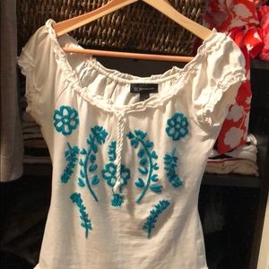 White knit shirt